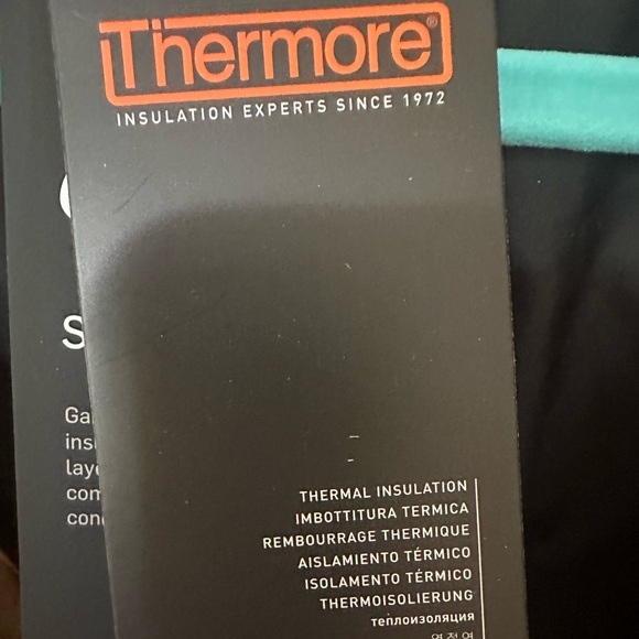 ❤️❤️NWT NIKE METALLIC GOLD PUFFER JACKET - Picture 3 of 9